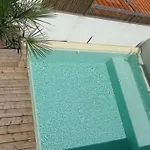 La Terrasse *