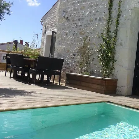 La Terrasse Nyaraló