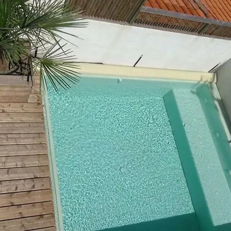 La Terrasse De *